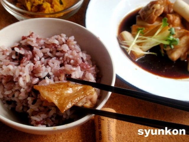 山本ゆりさんの「鶏もも肉と白ねぎの焼き南蛮だれ」レシピ