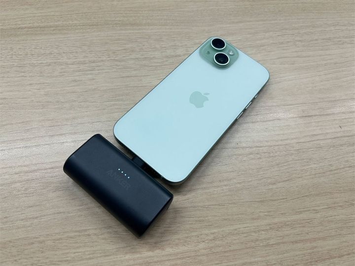 モバイルバッテリーにストレスを感じる人におすすめだという