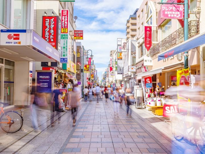 All About ニュース編集部が全国250人を対象に実施した「お金持ちが多いの自治体に関するアンケート」の調査結果から、お金持ちが多いイメージの「埼玉県の自治体」ランキングを発表！ 2位「川越市」を抑えた1位は？