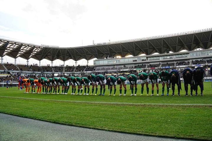 画像: 最後まで闘った青森山田イレブン（写真：浅野凜太郎）