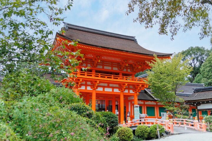 新年のご利益まいりは、馬とゆかりの深い京都のパワースポット「上賀茂神社」へ