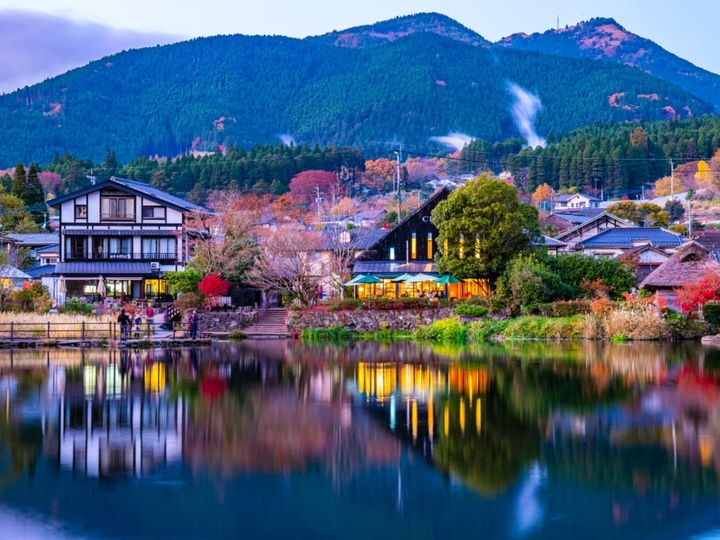 All About ニュース編集部が全国250人を対象に実施した「グルメも楽しめると思う温泉地に関するアンケート」の調査結果から、グルメも楽しめると思う「大分県の温泉地」ランキングを発表！ 2位「由布院温泉」を抑えた1位は？