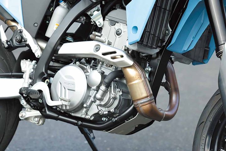 【スズキ DR-Z4SM】アクセル一開、魂が蘇る本気のモタードフィール