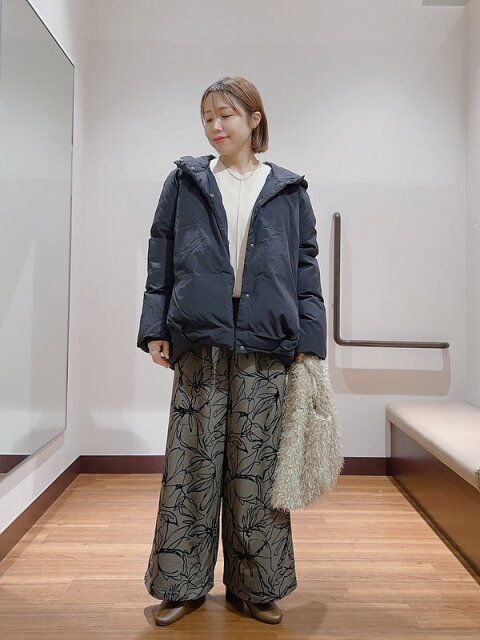 黒ダウンコーデ4