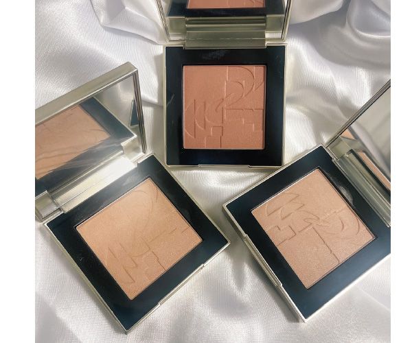 TWO SLASH FOUR オールオーバーフェイス ブラッシュ