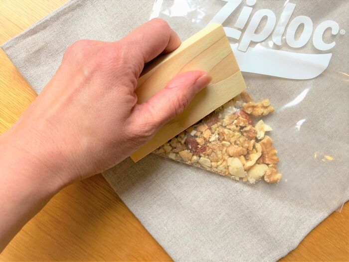 「かまぼこ板」捨てるの待ったー！！キッチンで大活躍の優秀グッズに大変身するんです♪