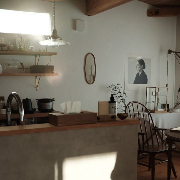 独特なレトロ感が魅力。平屋暮らしに合うインテリア3選