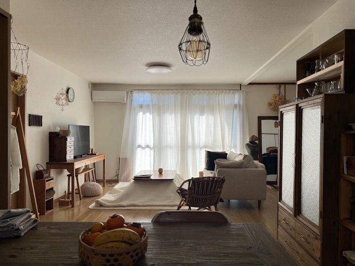 独特なレトロ感が魅力。平屋暮らしに合うインテリア3選