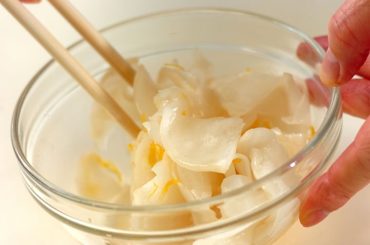 カブの酢の物の作り方1