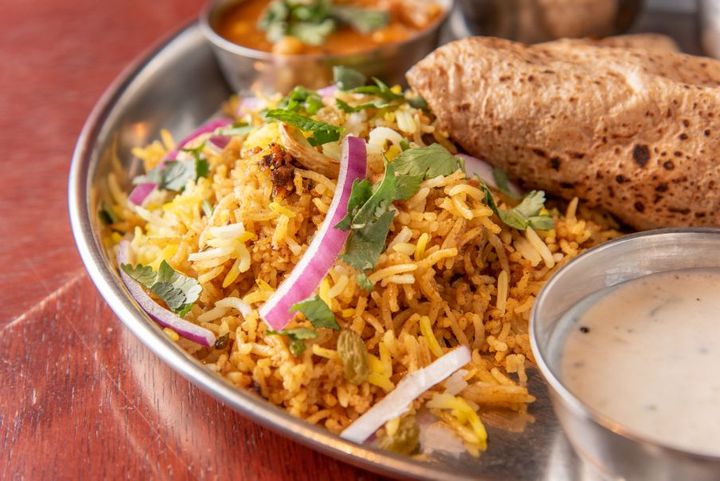 【大人のソロ部】おひとりさま限定!? 南インド料理店「エリックサウスマサラダイナー神宮前」の欲張りワンプレートで大満足！