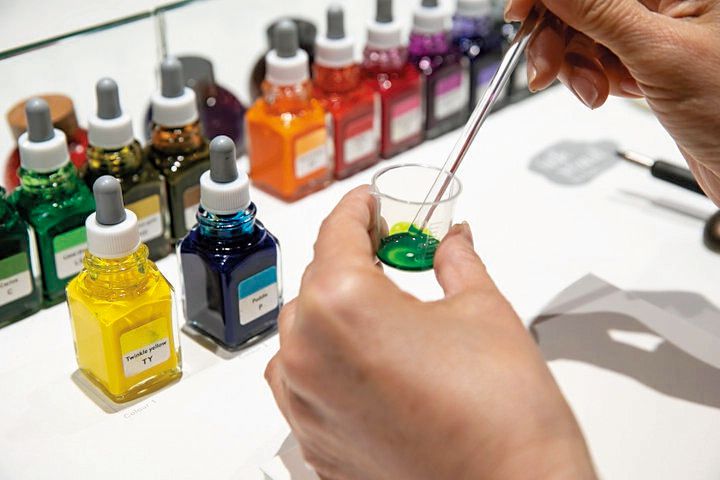 【イヴルルド遙華監修】星が導く幸運の新年へ♪2026年あなたの運命が輝く旅の8テーマ