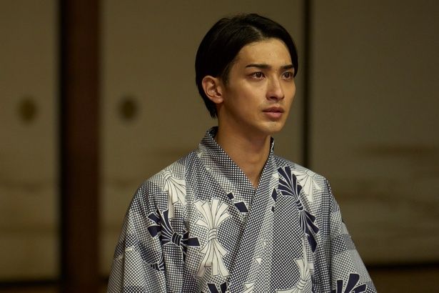 横浜が、上方歌舞伎の名門に生まれた大垣俊介に扮した『国宝』 [c]吉田修一／朝日新聞出版 [c]2025映画「国宝」製作委員会