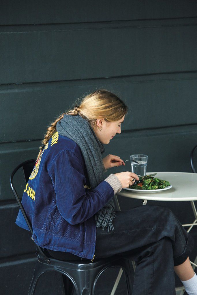 今すぐマネしたい！おしゃれなマフラーの巻き方サンプル10選