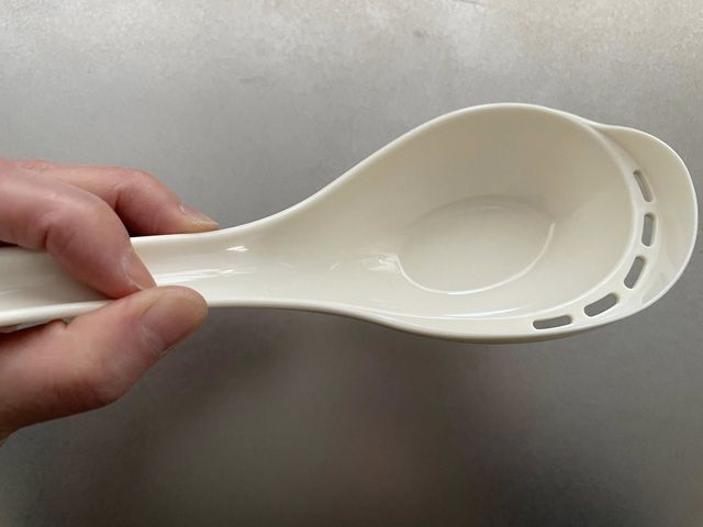 れんげ 持ち方 正しい持ち方