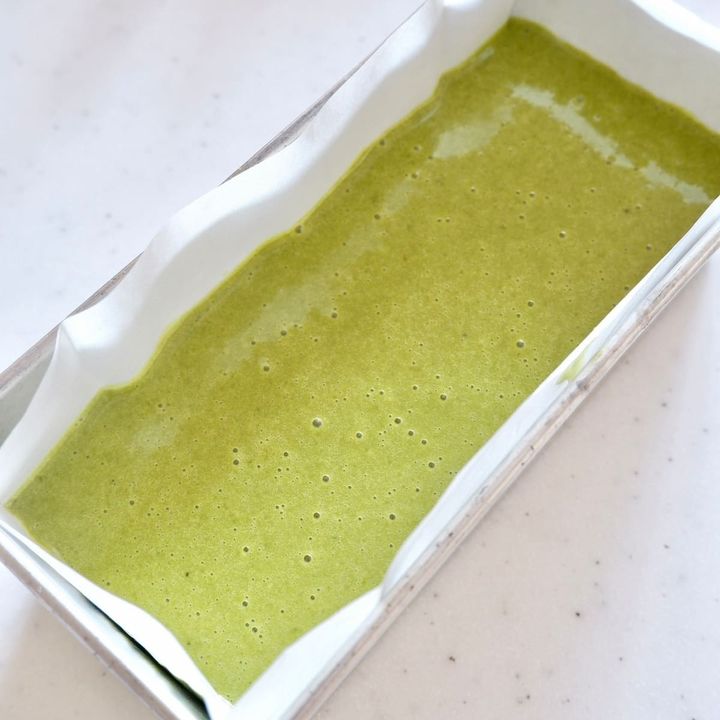 黒豆と抹茶の米粉パウンドケーキ