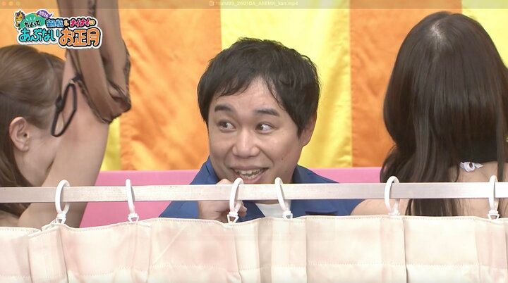 【写真・画像】セクシー美女と“洋服生交換” 霜降り・せいやが極限状態「テレビでしたらあかん顔になっちゃう！」 1枚目