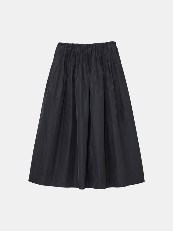 plst黒タフタピンタックボリュームスカート