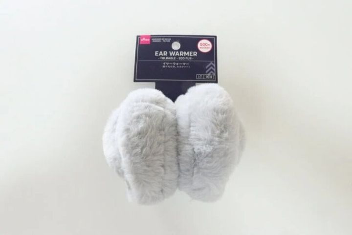 ダイソー イヤーウォーマー（折りたたみ、エコファー） パッケージ