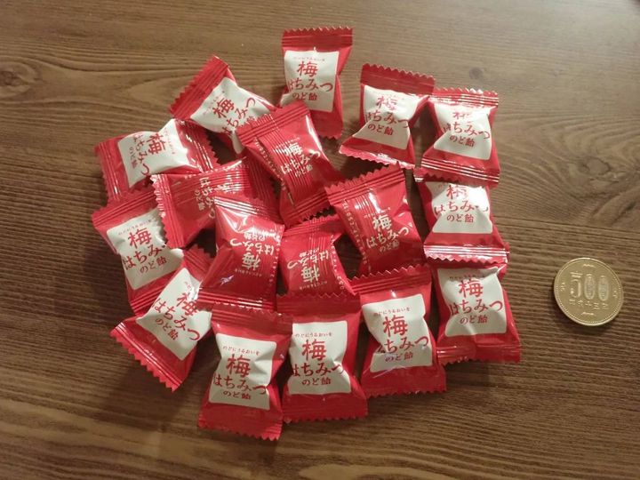 DAISO(ダイソー)：加藤製菓 梅はちみつのど飴 65g