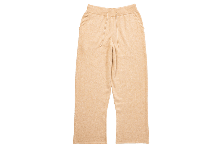 〈キャッシュ アンド バルバ〉のニットパンツ