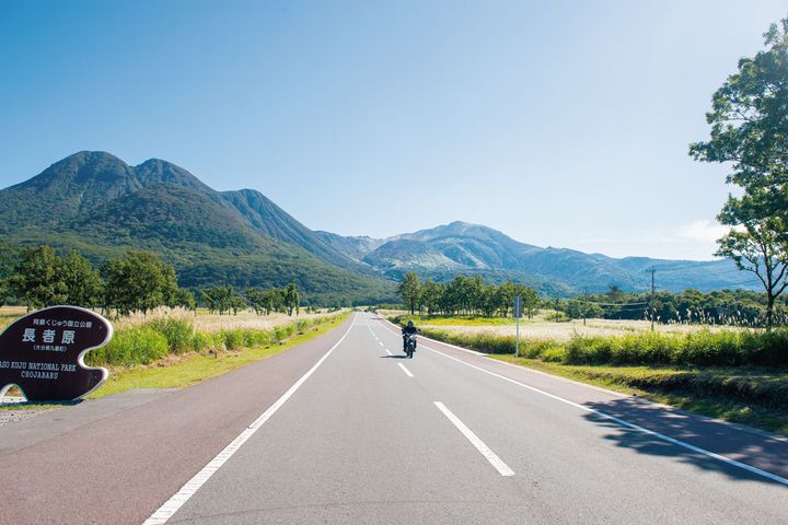 ライダーの憩いの地・阿蘇！あか牛グルメと温泉、ツーリングに欠かせない立ち寄りスポット｜ツーリングガイド・阿蘇