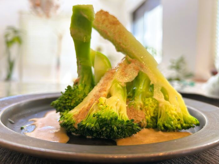 ブロッコリーは「たった10秒」茹でるだけでOK！？恵比寿の名店に学ぶ衝撃ワザに挑戦♡