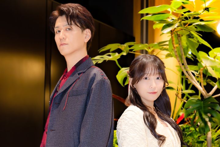 テレビアニメ『勇者刑に処す 懲罰勇者9004隊刑務記録』インタビューより（左から）阿座上洋平、飯塚麻結 クランクイン！ 写真：吉野庫之介 width=