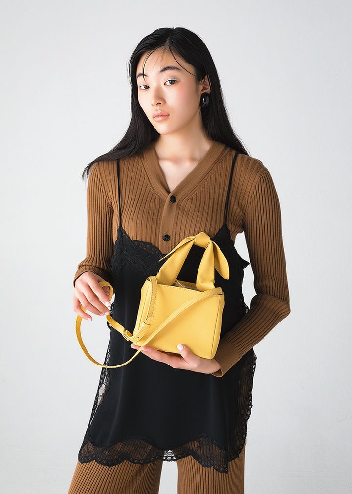 リボンハンドルに女心がキュンとときめく