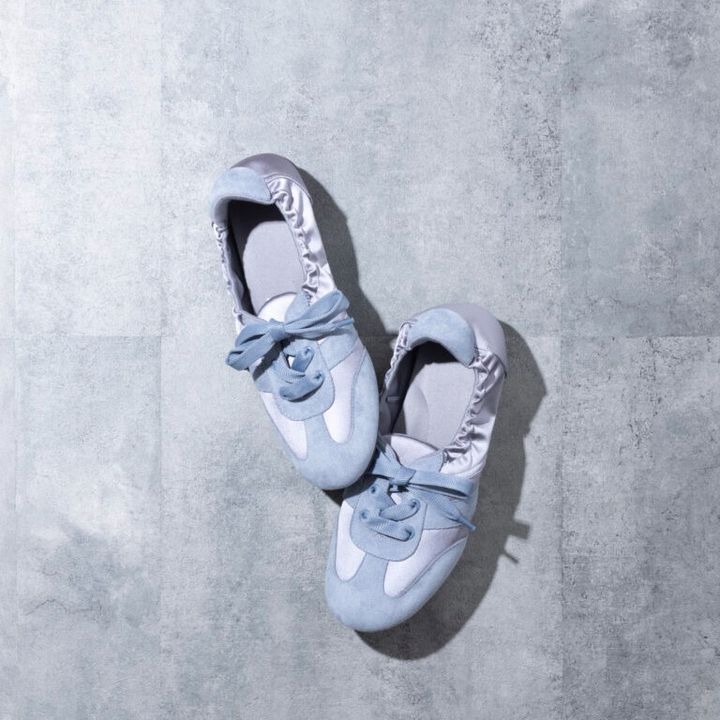 GU_レースアップバレエスニーカー ブルー