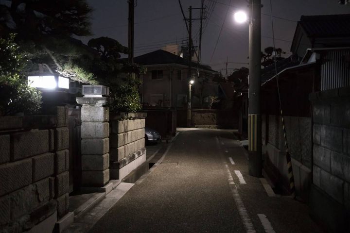夜の住宅街