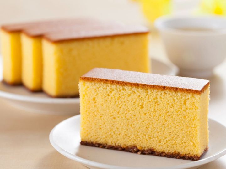 All About ニュース編集部が実施した「神奈川県のお土産（値段別）に関するアンケート」の調査結果から、自分用に買いたい「神奈川県の2000円以上のお土産」ランキングを発表！ 2位「極上金かすてら（横濱文明堂）」を抑えた1位は？ ※画像はイメージです