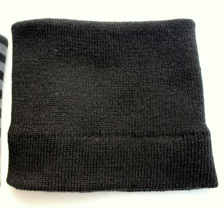 ネックウォーマーを着けて寝てもOK？（画像はイメージ）