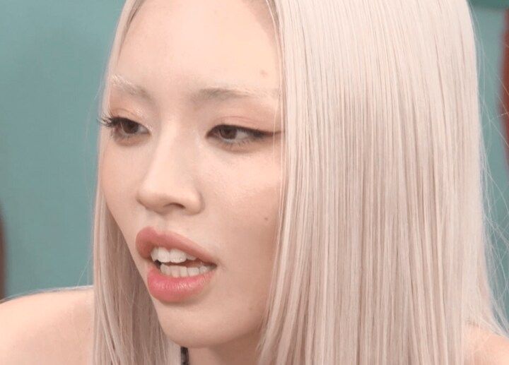 【写真・画像】ちゃんみな、自然分娩での出産は「気持ちよかった」直後の写真も公開「こんなリアルな写真を！」の声 1枚目