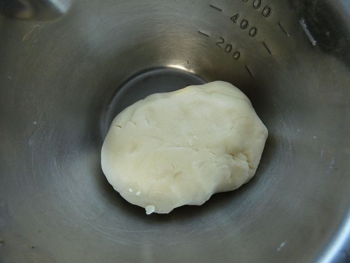 お正月にぴったり！「型なし！馬のデコクッキー」