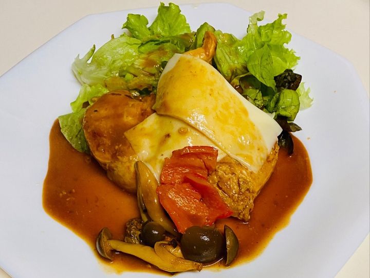 鶏胸肉を使って「チキンの豆乳ソース添え」