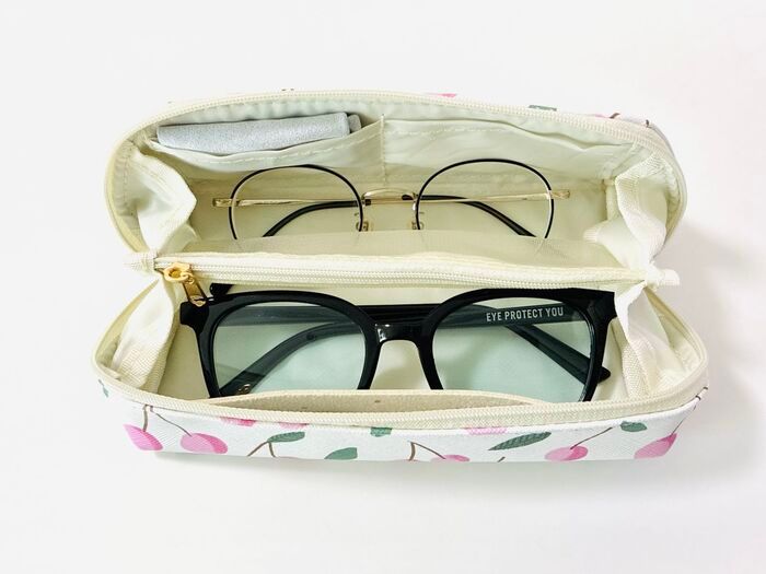 ゼッタイ必需品になる！【50代・60代】オシャレすぎるブランドケースを〈付録〉でゲット！壊れる心配がなくなりますよ♪