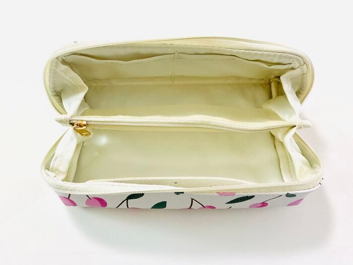 ゼッタイ必需品になる！【50代・60代】オシャレすぎるブランドケースを〈付録〉でゲット！壊れる心配がなくなりますよ♪