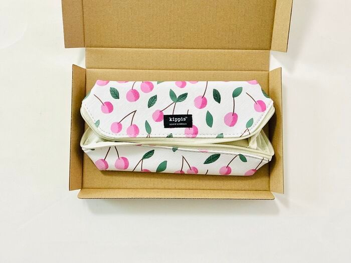 ゼッタイ必需品になる！【50代・60代】オシャレすぎるブランドケースを〈付録〉でゲット！壊れる心配がなくなりますよ♪