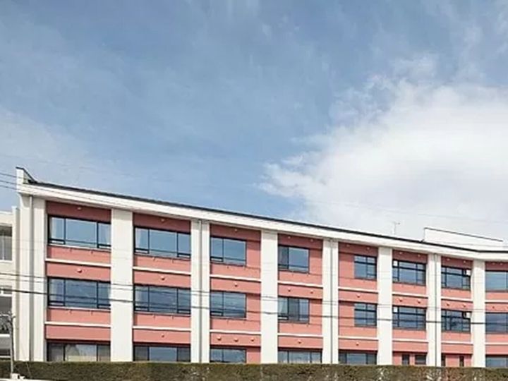 All About ニュース編集部は、全国10～70代の男女197人を対象に「私立進学校」に関する独自のアンケート調査を実施。この記事では出身と聞いてすごいと思う「長野県の私立進学校」を紹介します。（サムネイル画像出典：佐久長聖高等学校公式Webページ）