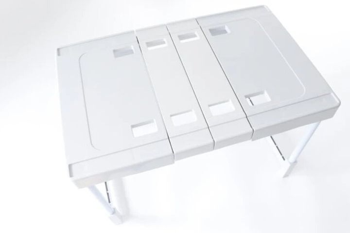 ダイソーの押入れフリーラックは工具不要で組み立て可能