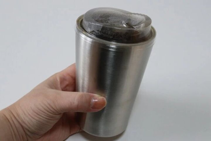 ダイソーのコンビニアイスコーヒーが入る真空ステンレスタンブラー