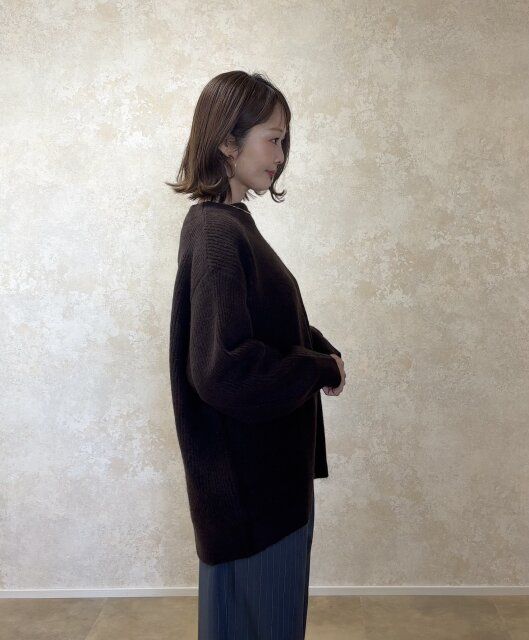 GUパフニットオーバーサイズチュニックQ Mサイズ着用感サイド