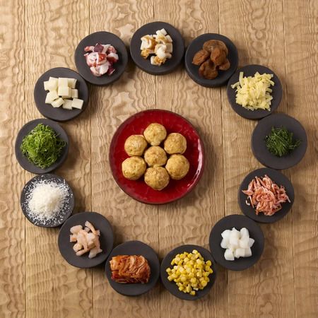 旅行ガイドブック『まっぷる大阪27』に、自分で焼けるたこ焼き居酒屋TAKOYAKI LAB掲載