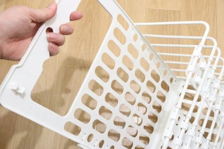 ダイソーの折り畳み式ランドリーバスケット