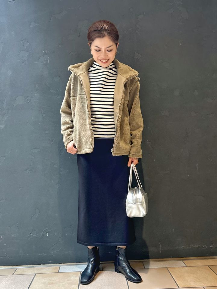 ボアジャケットでもこもこ質感をプラス