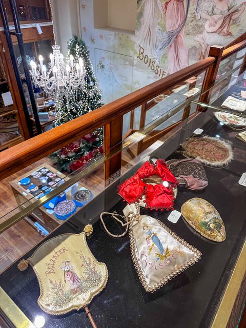 それぞれ個性が光る、パリのホリデーデコレーション【夢見るパリ】