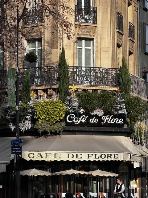 それぞれ個性が光る、パリのホリデーデコレーション【夢見るパリ】