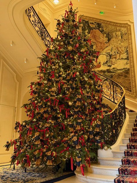 それぞれ個性が光る、パリのホリデーデコレーション【夢見るパリ】