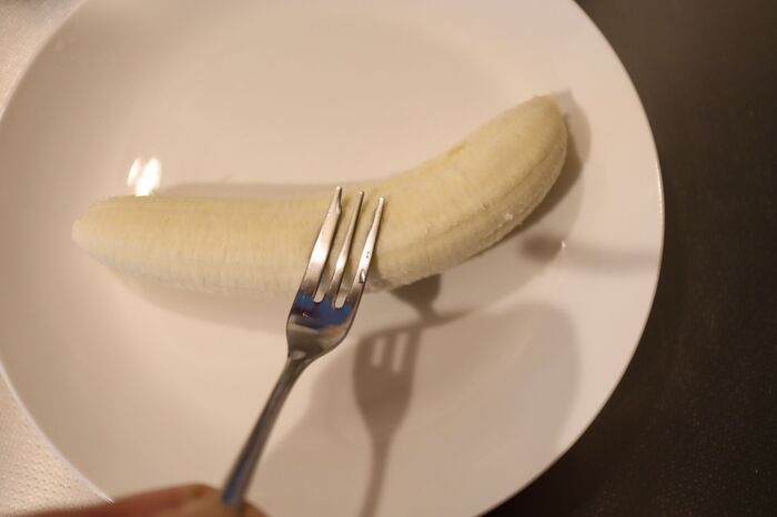 硬いバナナがとろっとろに大変身♡あっという間に『完熟の甘さ』にする3つの秘策！