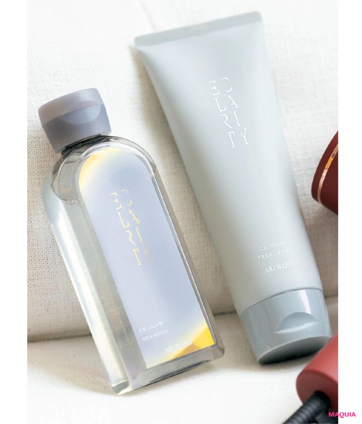 美容家 小林ひろ美 （右）エクラリティ トリートメント CXグロウ （左）エラクリティ シャンプー CXグロウ